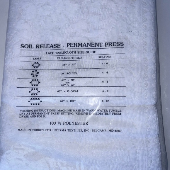 Christmas Tablecloth White Table Fashion Easy Care Lace Table Cover New Package - Picture 2 of 2